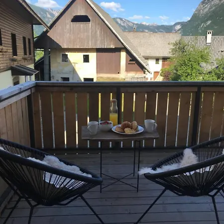 Razkosna In Ocarljiva Hisa Za Popoln Druzinski Oddih, Mir, Udobje In Nepozabne Trenutke Bohinj